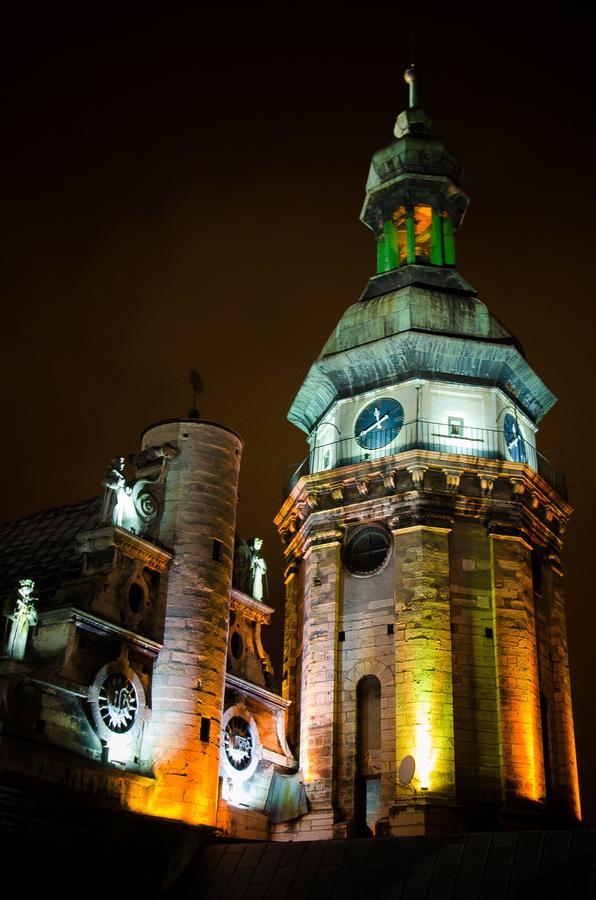 Lviv Amazing Rooftop Apartment Εξωτερικό φωτογραφία